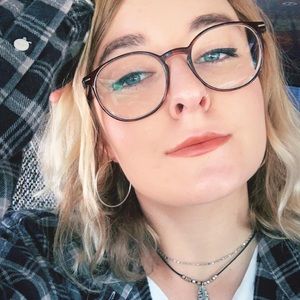 Meet your Posher, Eden